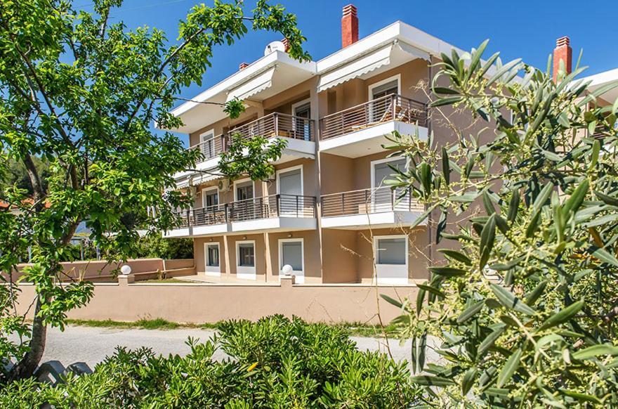 Allea Hotel And Apartments Toroni Ngoại thất bức ảnh
