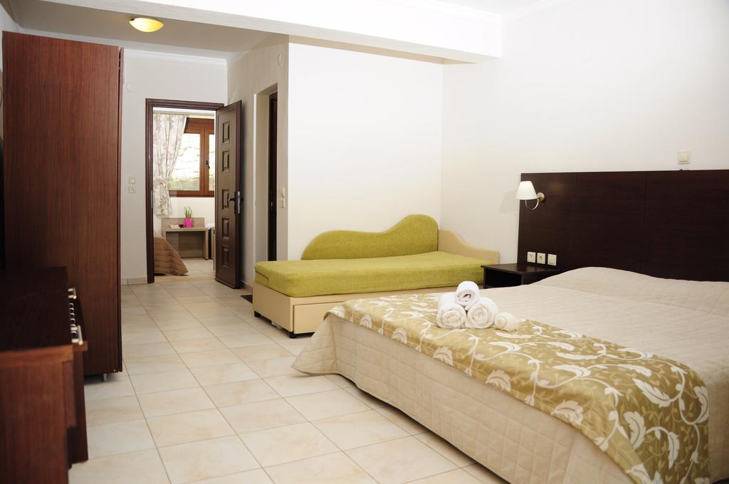 Allea Hotel And Apartments Toroni Ngoại thất bức ảnh