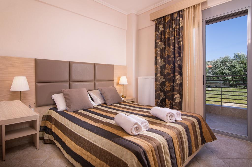 Allea Hotel And Apartments Toroni Ngoại thất bức ảnh