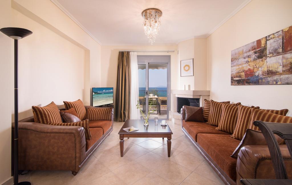 Allea Hotel And Apartments Toroni Ngoại thất bức ảnh